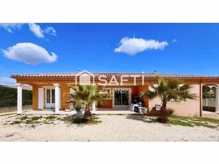 villa familiale avec piscine