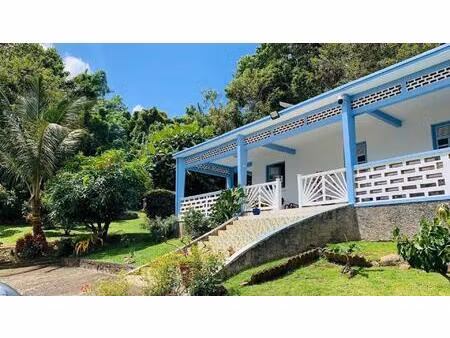 vue mer panoramique – villa créole rénovée