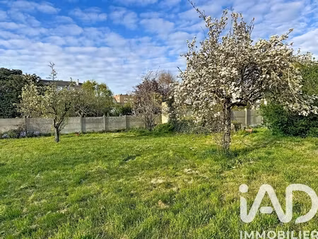 vente terrain à bâtir 711 m²