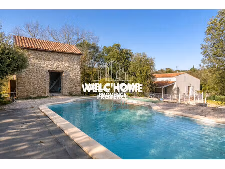 maison individuelle + piscine et annexe