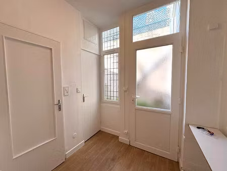 appartement 1 pièces 22 m² à louer tours 37100 ? | era immobilier