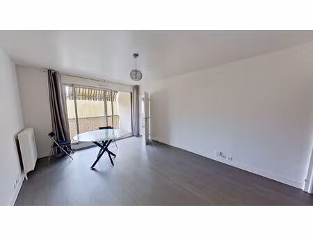 champigny sur marne - 4p 76m² avec terrasse  lumineux et parking