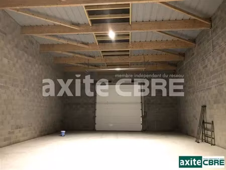 location local d'activités saint clair de la tour 265 m²