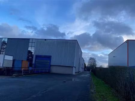 vente/location local d'activités tremblay en france 3 350 m²