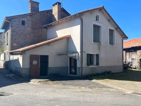 vente maison 4 pièces 66 m² à chassenon (16150)  66 780 €