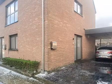 appartement te huur in westrozebeke met 2 slaapkamers
