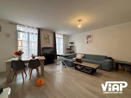 agréable t2 de 57 m² en centre ville de limoges