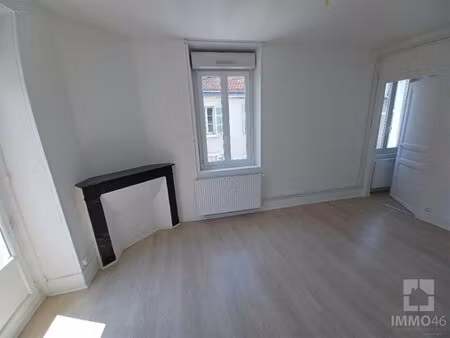 location appartement 2 pièces 58m² cahors 46000