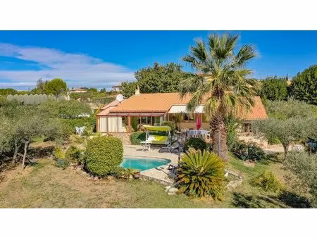 exclusivite flayosc villa 4 chambres avec piscine