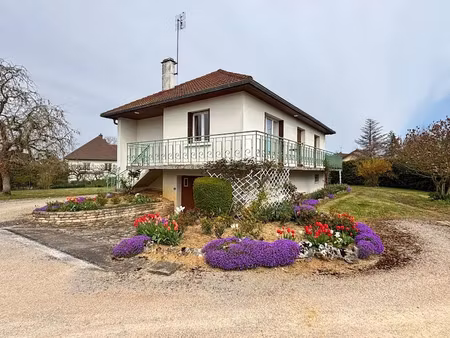 vente maison 5 pièces 92 m² à saint-germain-du-plain (71370)  159 000 €