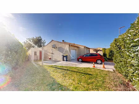 maison plain pied à pennautier avec piscine et garage