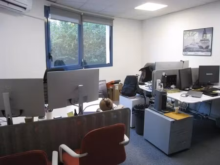 vente entrepôt roquevaire 13360 688m²