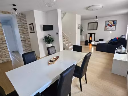 vente maison 4 pièces 146 m² douarnenez (29100)