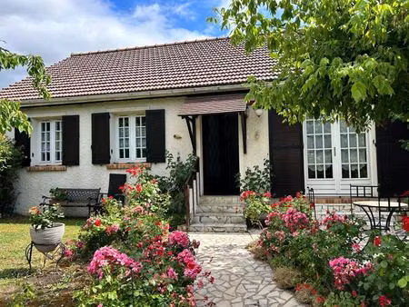marines meme. pavillon individuel de plain-pied de 82 m² plus une veranda de 24.5 m² sur u