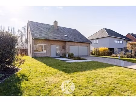 kwalitatieve villa op topligging in erpe-mere