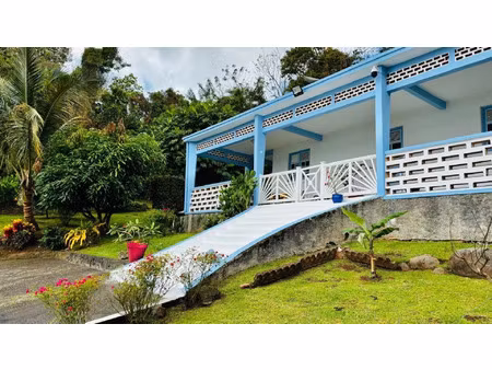 vente maison 3 pièces 132 m² sainte-luce (97228)