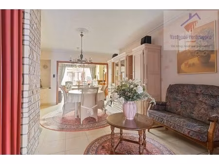 halfopen bebouwing – 3 slpks – rustig gelegen