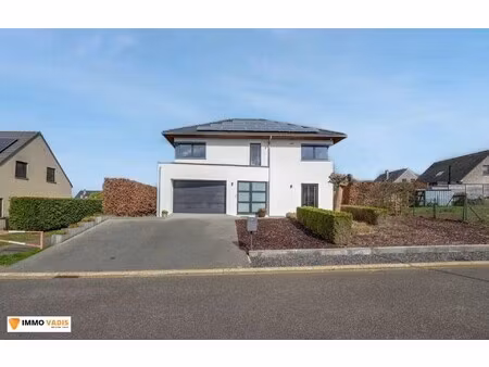 exclusieve  vrijstaande woning met hoogwaardige afwerking