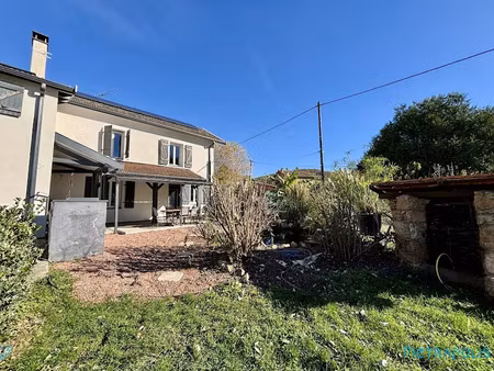 vente maison 5 pièces 132 m² à bourg-de-thizy (69240)  215 000 €