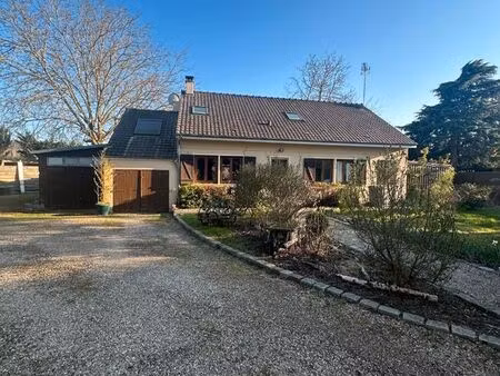 maison individuelle + dépendance f2