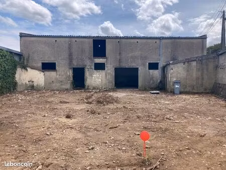 terrain constructible 348 m² avec bâtiments – projet validé (cu)