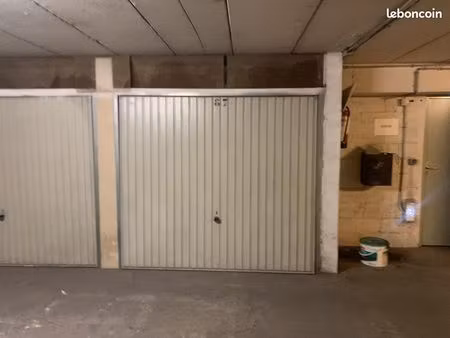 boxe fermé près gare du nord