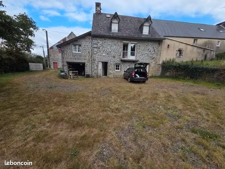 maison 4 chambres avec jardin 3300 m²