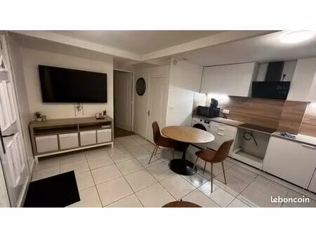 t2 meublé refait à neuf