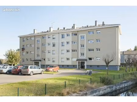 appartement 5 pièces 90 m²