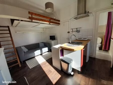 studio meublé avec mezzanine tours les halles