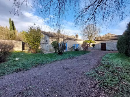 vente maison 4 pièces 257 m2 à vançais