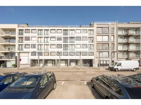 appartement te koop in zeebrugge met 2 slaapkamers