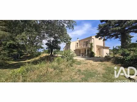 mas à villes-sur-auzon (84570)