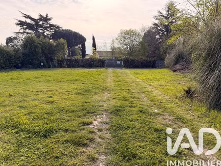 vente terrain à bâtir 1 834 m²