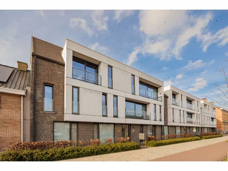 appartement te koop in stabroek met 1 slaapkamer