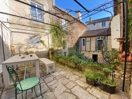 vente maison 280 m² à souillac (46200)  320 000 €