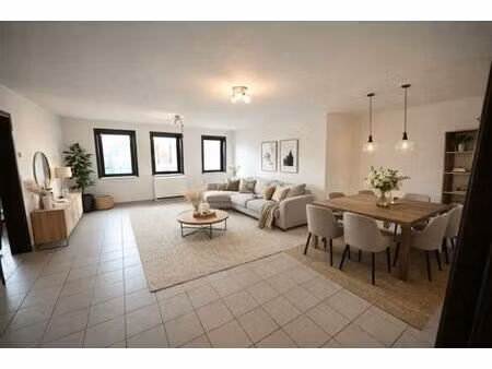 appartement te huur in sint-kruis