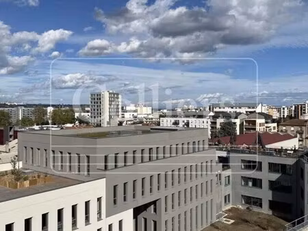 vente bureaux 220 m² à 7 156 m²