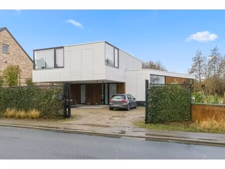 hedendaagse nieuwbouwwoning te boortmeerbeek