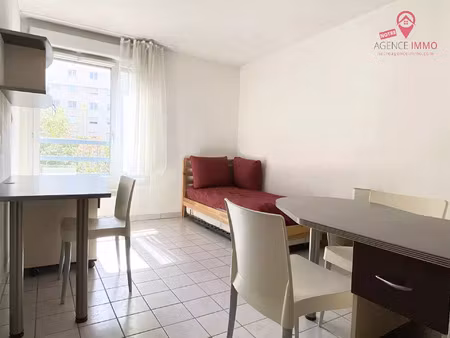 location appartement 1 pièce 19 m² à lyon 7 (69007)