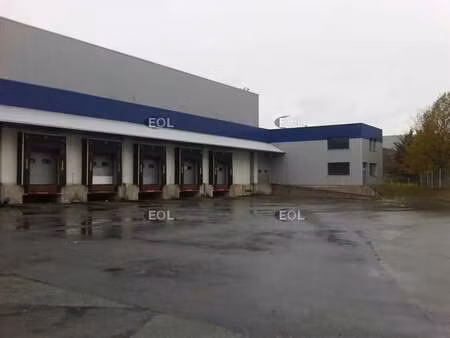 location entrepôt lieusaint 77127 4770m²