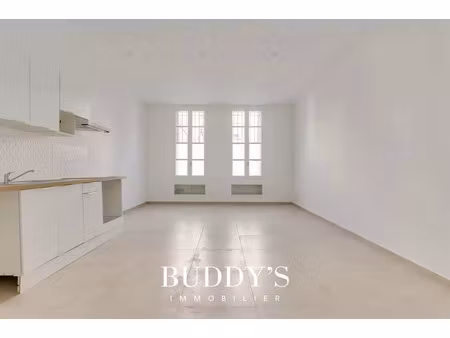 vente appartement 3 pièces 70m2 marseille 7eme (13007) - 278000 € - surface privée