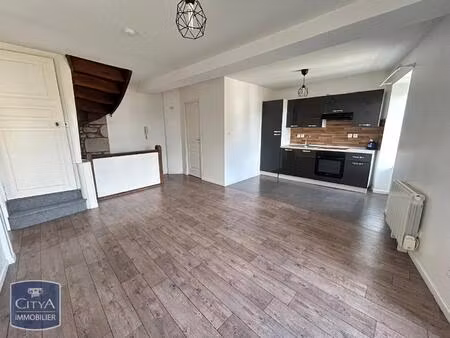 location appartement 4 pièces 51m² alencon 61000