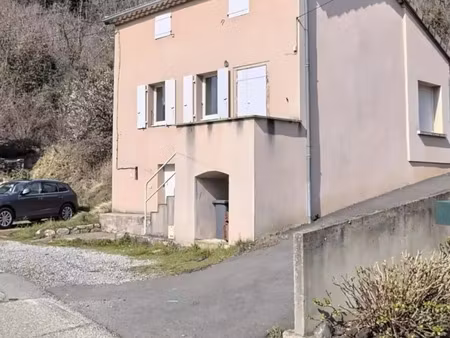 location maison thueyts 07330 - - surface privée