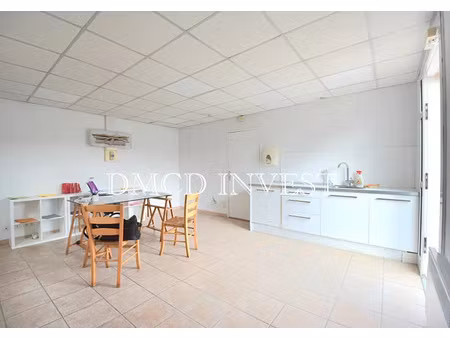 location local commercial 1 pièces 27m2 ensuès-la-redonne 13820 - 760 € - surface privée