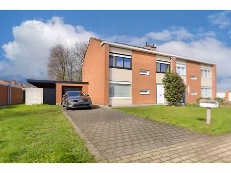 huis te koop in vrasene met 4 slaapkamers