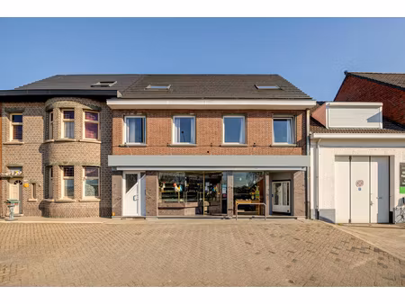 huis te koop in malle met 4 slaapkamers