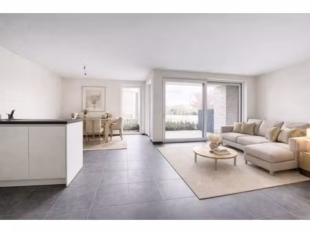 appartement te koop in westrozebeke met 2 slaapkamers