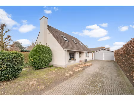 huis te koop in lievegem met 4 slaapkamers