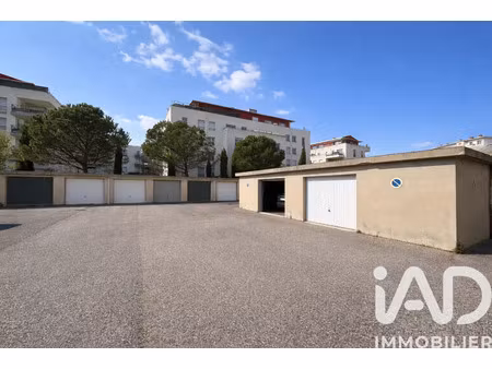vente garage et parking à valence (26000) : à vendre / 40m² valence